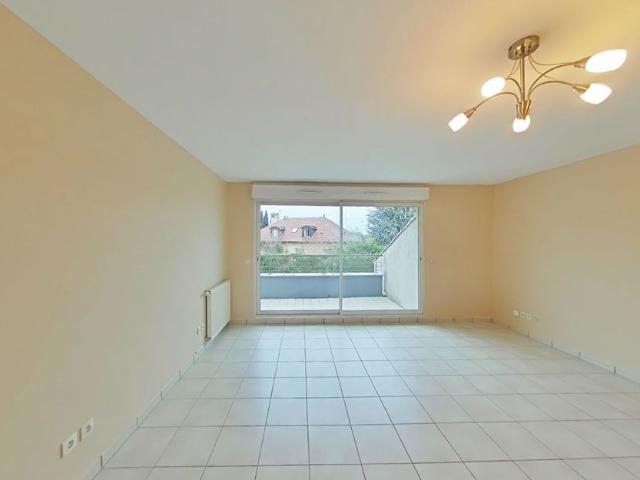 Maison à louer 3 pièces • 77,17 m2 Reignier Ésery