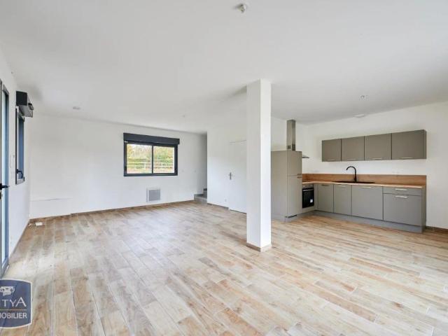 Maison à louer 3 pièces 74.34m²