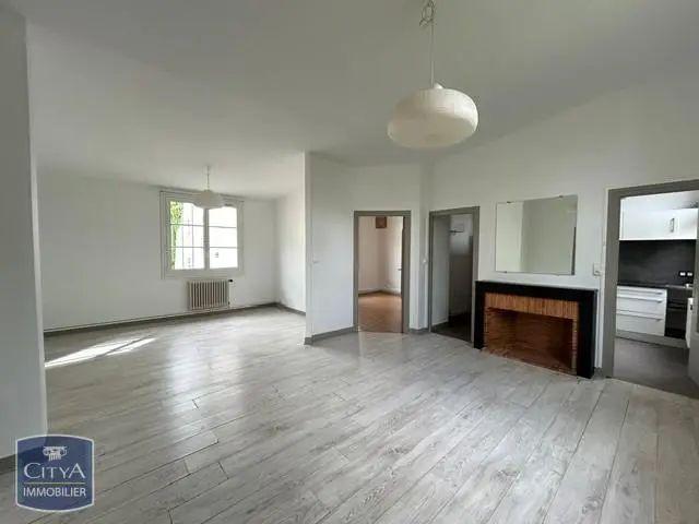 Maison à louer 3 pièces 75m²