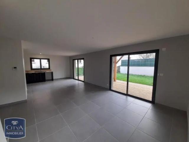 Maison à louer 3 pièces 76.86m²