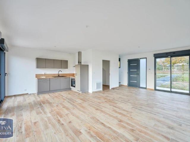 Maison à louer 3 pièces 83.9m²