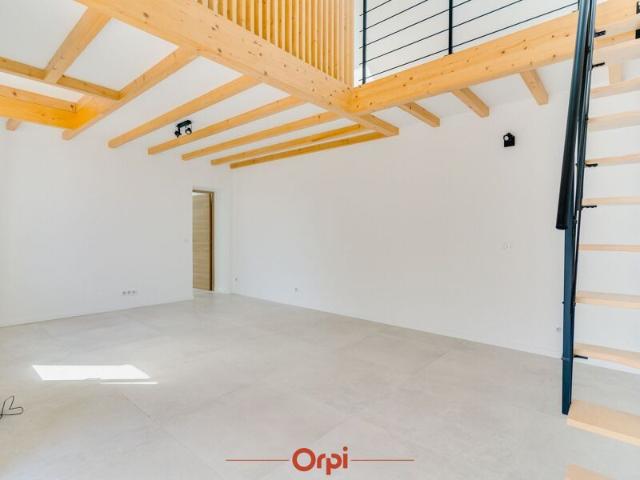 Maison à louer 3 pièces • 80 m2 Marseille 12