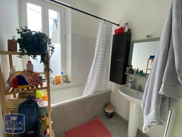 Maison à louer 3 pièces 82.56m²