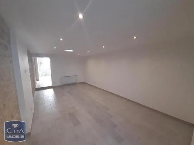 Maison à louer 3 pièces 85m²