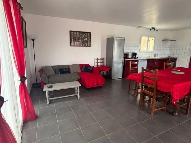 Maison à louer 3 pièces • 91,93 m2 Queyrac