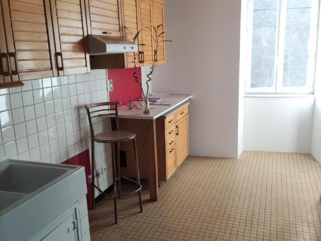 Maison à louer à Menglon, Auvergne Rhône Alpes, 720€