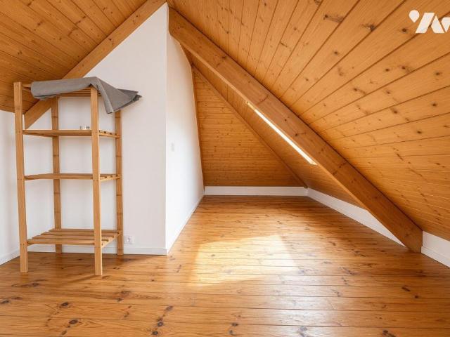 Maison à louer à Montivilliers, Normandie, €