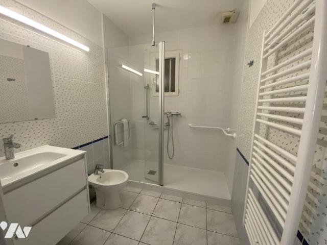 Maison à louer à Orvault, Pays de la Loire, €