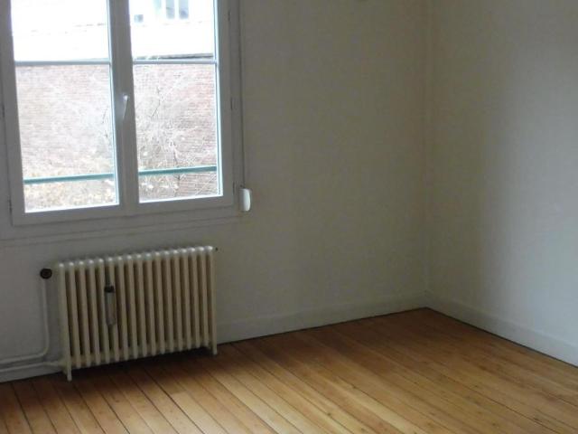 Maison à louer à Amiens, Hauts de France, €