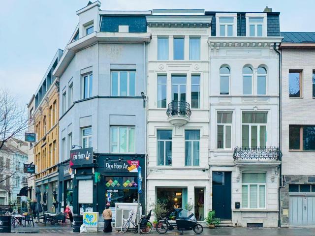 Maison à louer à Antwerpen, Montignystraat