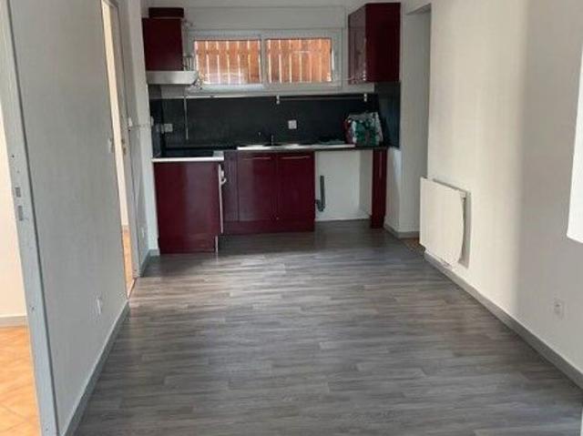 Maison, à louer à Bordeaux 33000