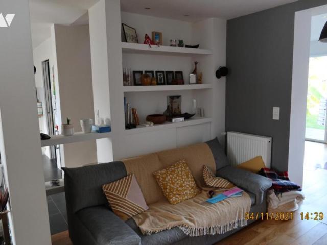 Maison à louer à Bouguenais, Pays de la Loire, €