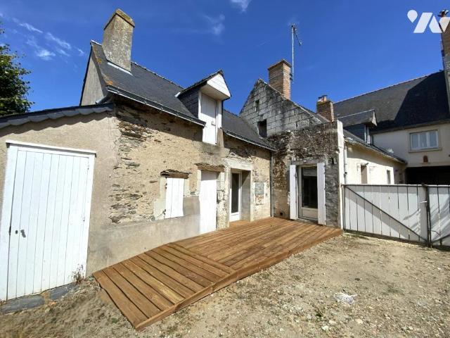 Maison à louer à Cantenay Épinard, Pays de la Loire, €