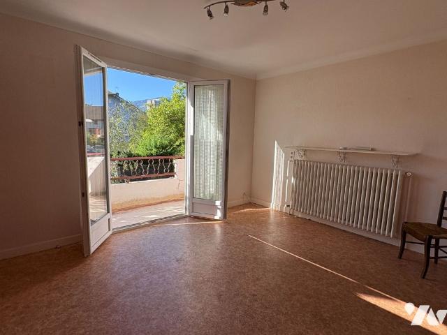 Maison à louer à Cognin, Auvergne Rhône Alpes, 295000€