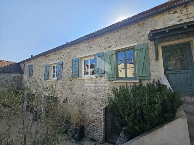 Maison à louer à Crespières Réf 3137