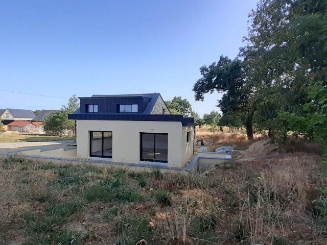 Maison à louer à Domalain, Bretagne, €