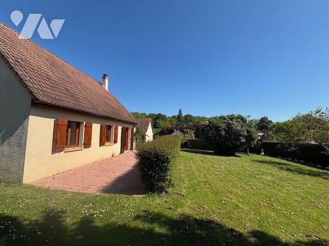 Maison à louer à Fontaine Bellenger, Normandie, €