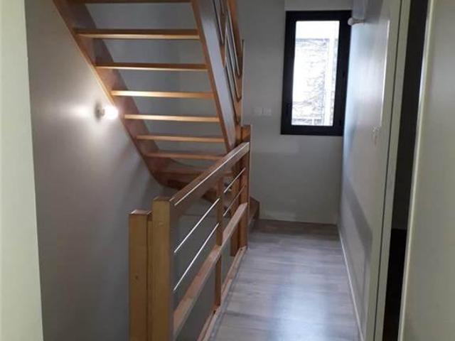 Maison à louer à Laval, Pays de la Loire, €