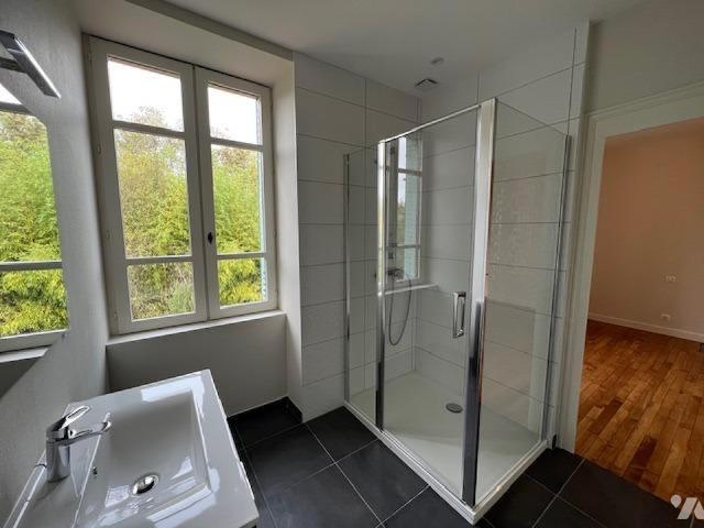 Maison à louer à Louhans, Bourgogne Franche Comté, €