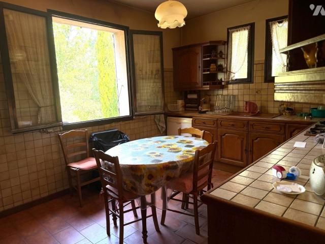 Maison à louer à Peypin, Provence Alpes Côte d'Azur, 70000€