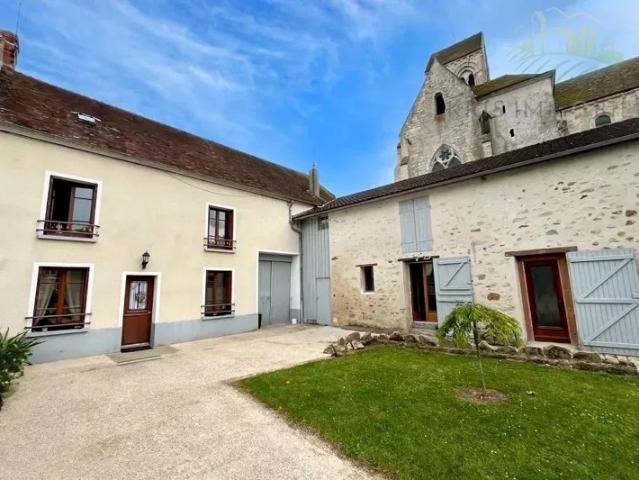 Maison à louer à proximité de Montreuil aux Lions