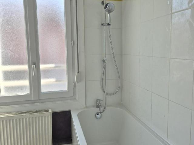 Maison à louer à Saint Omer, Hauts de France, €