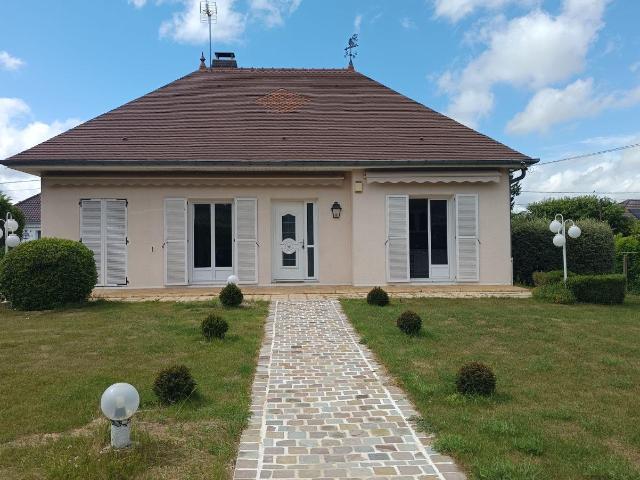 Maison à louer à Saint Lyé 10180