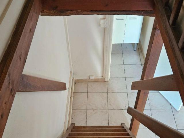 Maison à louer à Saintes, Nouvelle Aquitaine, 950€