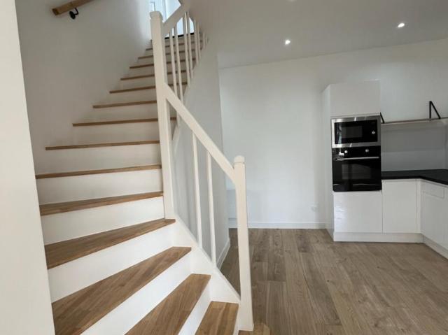 Maison à louer à Thourotte, Hauts de France, €