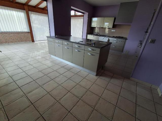 Maison à louer à Tossiat 01250