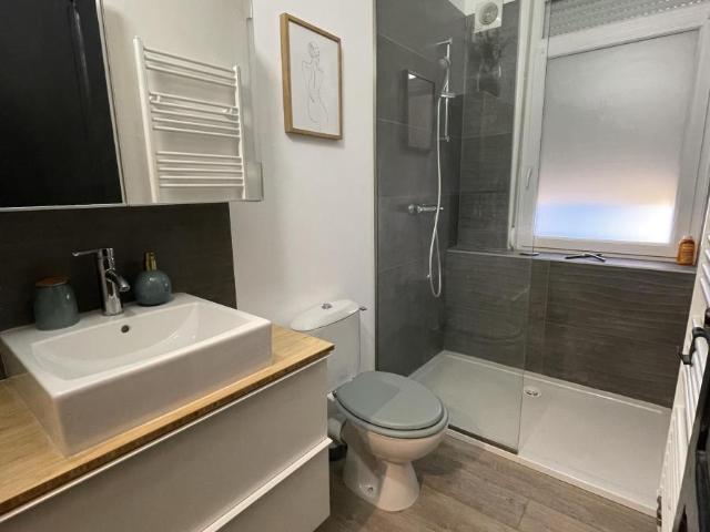 Maison à louer à Valenciennes, Hauts de France, €