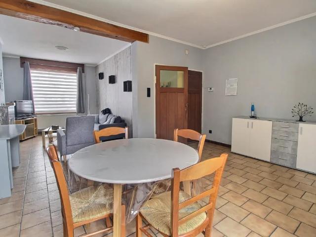 Maison à louer avec terrasse et 3 chambres, Montignies sur Sambre