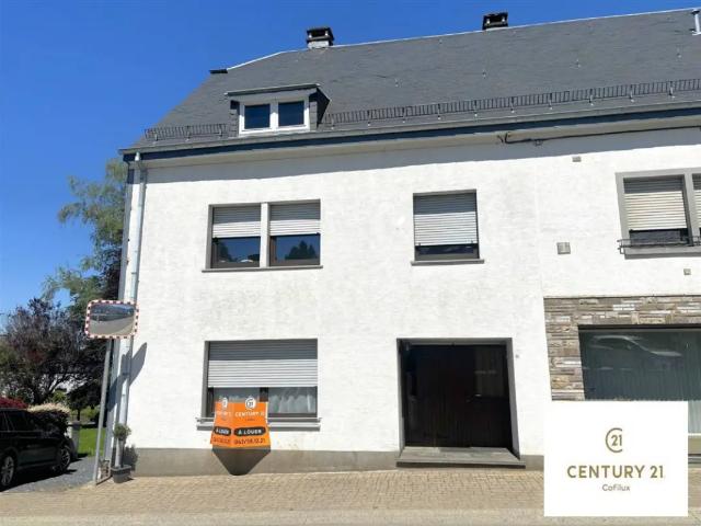 Maison à louer avec 3 chambres, Léglise