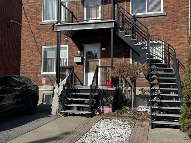 Maison à Louer Court Terme 481 17E Av, Lachine Montréal 12 photos | Logis Québec