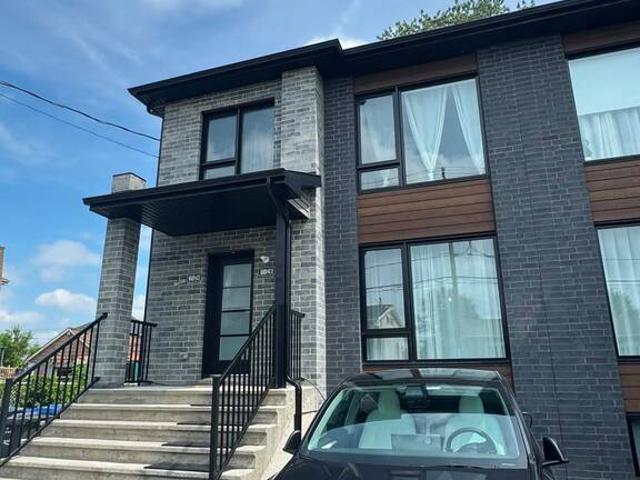 Maison à Louer Court Terme 1124 rue robillard, Saint Hubert Longueuil 23 photos | Logis Québec