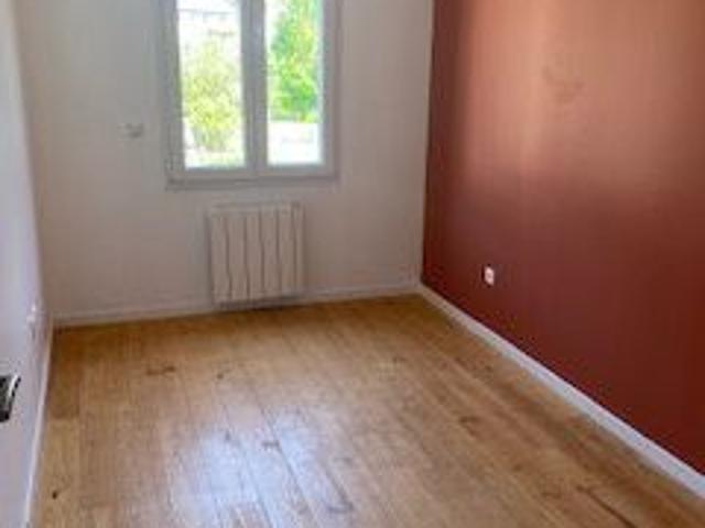 Maison a louer de 83m2 avec petite cour