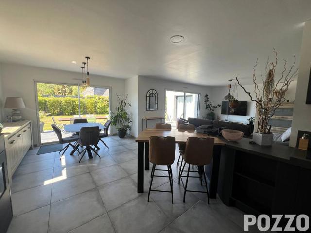 Maison a louer de type F4 avec deux chambres et un dressing meublée sur Digosville de plain pied