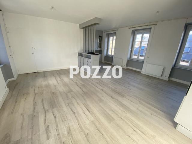 MAISON A LOUER DE TYPE F4 SUR TOURLAVILLE AVEC GARAGE SANS EXTERIEUR
