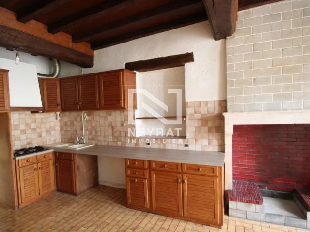 Maison de village à louer à Dezize les Maranges: Immobilier DEZIZE LES MARANGES | Neyrat Immobilier