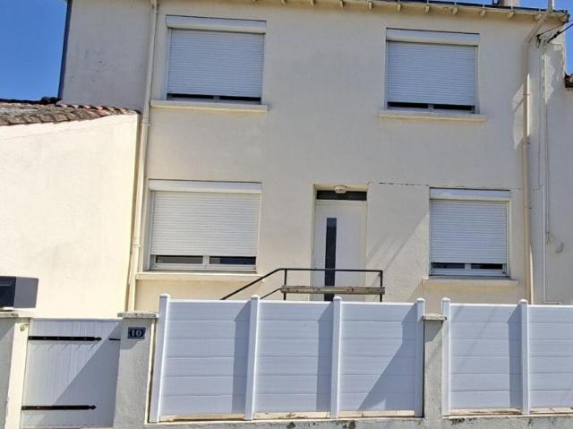 ▷ Maison à louer • Gorges • 130 m² • 990 € | immoRegion