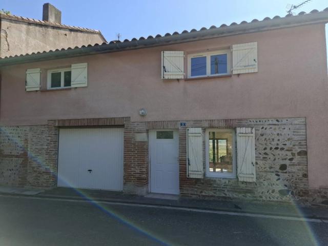 Maison à louer Peyssies