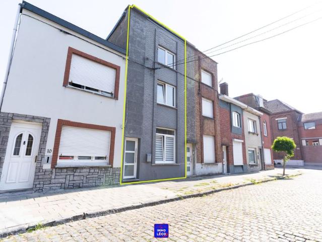 Maison à louer pour 950 euro avec 4 chambres à coucher
