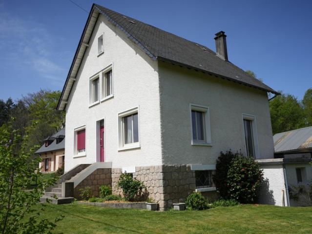Maison à Montaignac sur Doustre en Corrèze