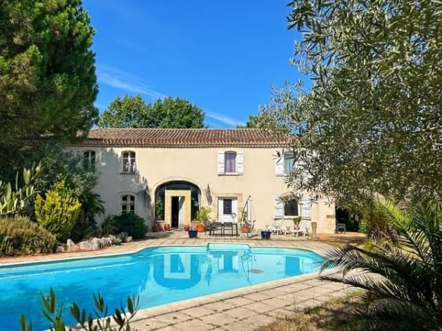 Maison à quelques pas du centre ville de Fleurance 344m² Fleurance