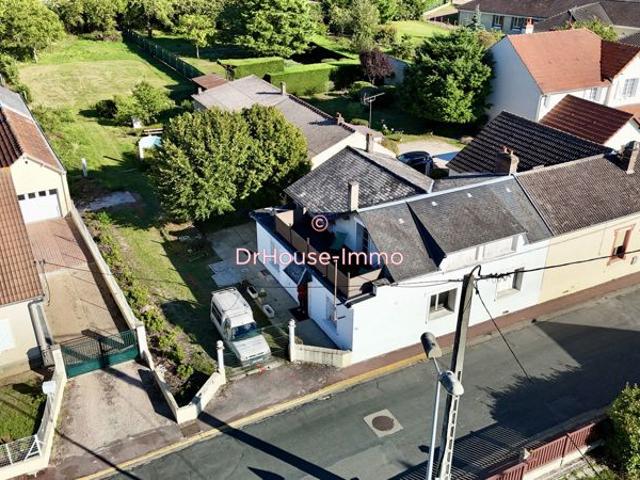 Maison à rénovée 148 m² avec studio 40 m²