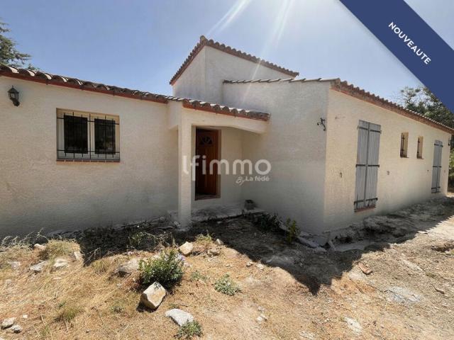 maison a renover au sein d'un petit village de l'arrière pays au