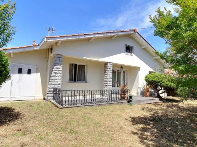 Maison à rénover au 5 Cantons tout à pied