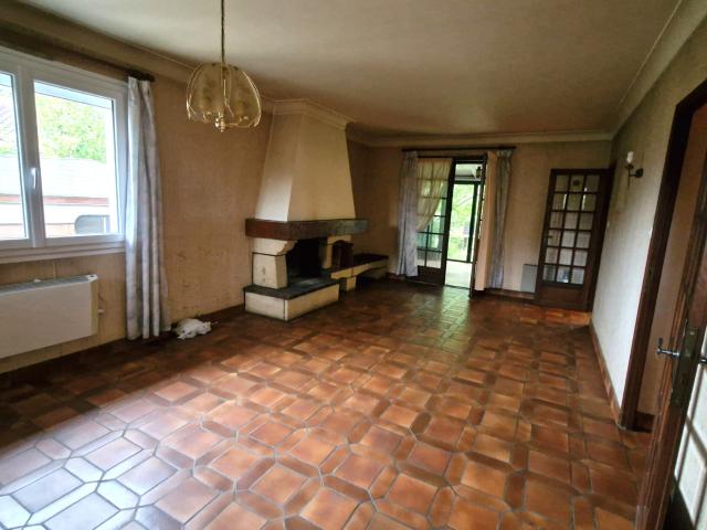 MAISON A RENOVER AVEC 3 CHAMBRES