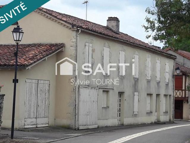 Maison a renover avec 2 garages