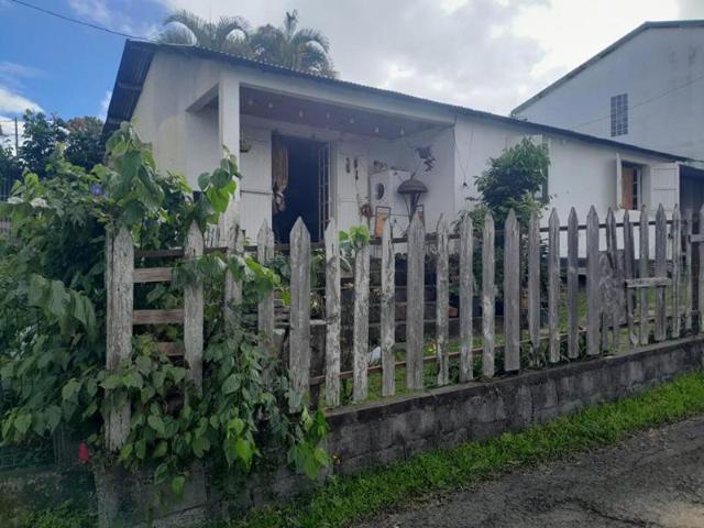 Maison à rénover avec fort potentiel Secteur Bras Creux, Le Tampon